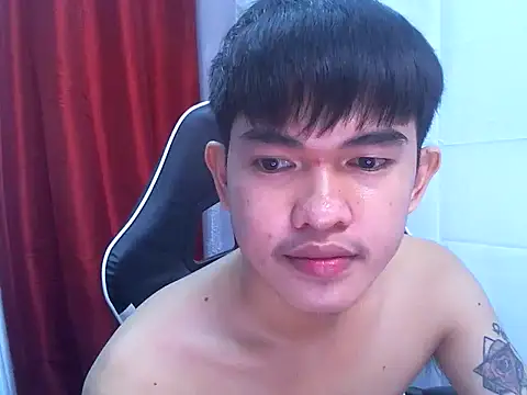 Snapshot of joncum4u chatting on 09/16/25, 11:50 joncum4u online show from 09/16/25, 11:50