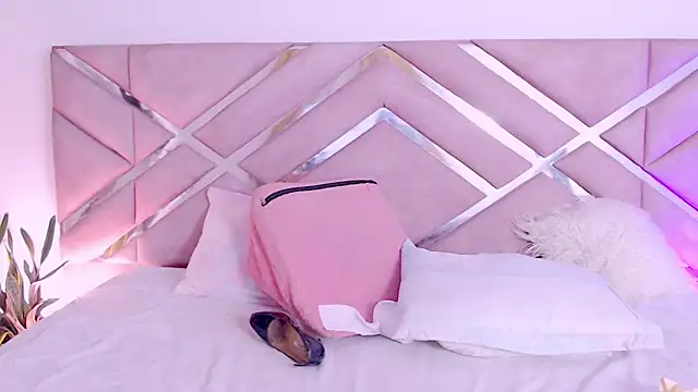 sofia 07 online show from 02/12/26, 10:38