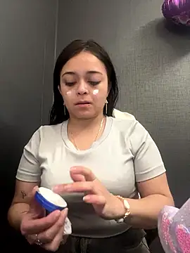 Emily Rivers  online show from 01/19/26, 01:15