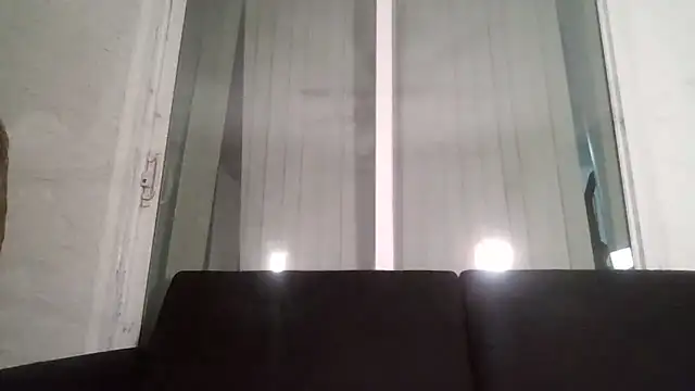 Snapshot of LaylaRainVIP chatting on 09/15/25, 04:34 LaylaRainVIP online show from 09/15/25, 04:34