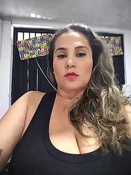 dayana2021 online show from 10/25/25, 08:25