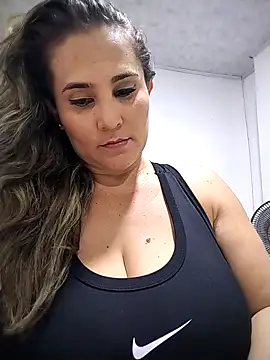 dayana2021 online show from 11/22/25, 09:25