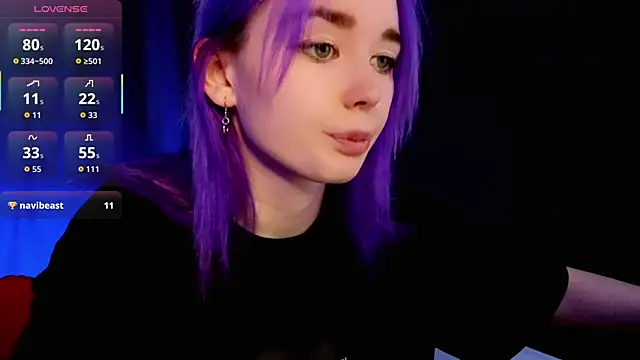 Snapshot of Kiara_Dream chatting on 11/18/25, 09:08 Kiara Dream online show from 11/18/25, 09:08