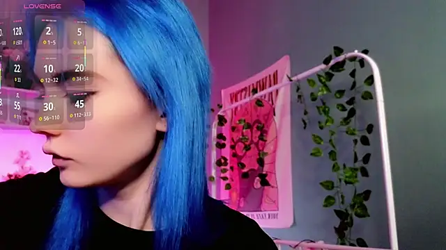 Snapshot of Kiara_Dream chatting on 11/29/25, 08:34 Kiara Dream online show from 11/29/25, 08:34