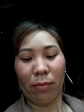 Snapshot of Mpchaola chatting on 04/30/26, 11:09 Mpchaola online show from 04/30/26, 11:09