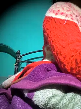 Snapshot of Hotdeam chatting on 11/28/25, 08:33 Hotdeam online show from 11/28/25, 08:33