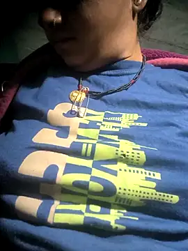 Snapshot of Hotdeam chatting on 11/29/25, 04:32 Hotdeam online show from 11/29/25, 04:32