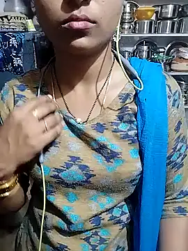 Varsha21 online show from 09/16/25, 12:33