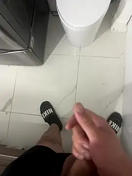 Snapshot of Spartacus514 chatting on 09/16/25, 06:36 Spartacus514 online show from 09/16/25, 06:36