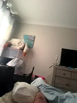 Snapshot of Spartacus514 chatting on 10/02/25, 12:01 Spartacus514 online show from 10/02/25, 12:01