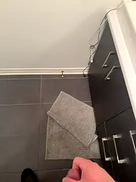 Snapshot of Spartacus514 chatting on 10/18/25, 03:42 Spartacus514 online show from 10/18/25, 03:42