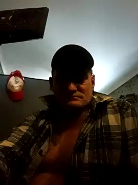 Matiasm7777 online show from 12/17/25, 08:20