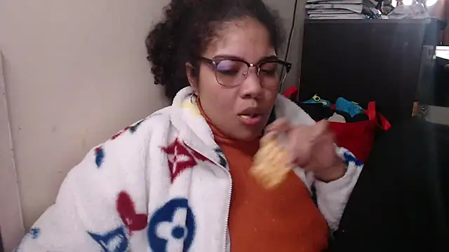 madelene online show from 02/16/25, 11:48