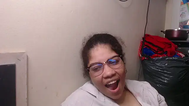 madelene online show from 03/01/25, 01:22