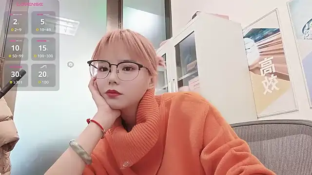 Snapshot of KKMM168 chatting on 02/05/26, 06:18 KKMM168 online show from 02/05/26, 06:18