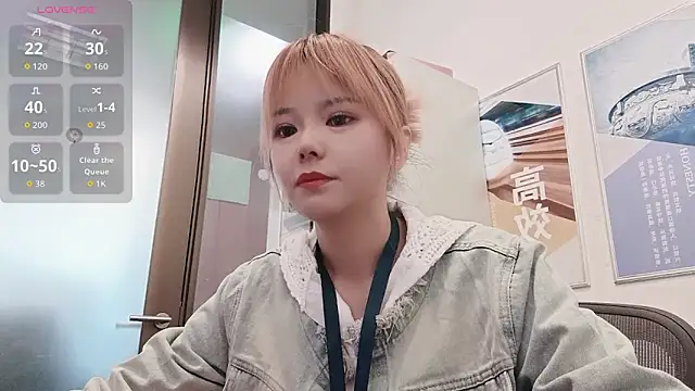 Snapshot of KKMM168 chatting on 03/18/26, 03:20 KKMM168 online show from 03/18/26, 03:20