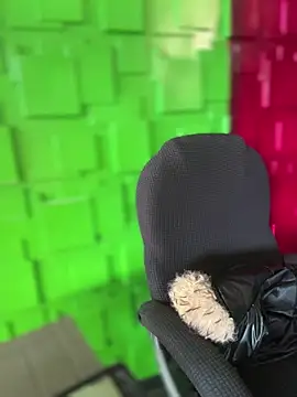 Linda LS online show from 02/23/26, 06:38