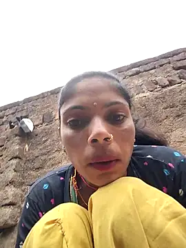 Snapshot of Sonam_mehta chatting on 02/04/26, 02:28 Sonam mehta online show from 02/04/26, 02:28