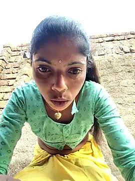 Snapshot of Sonam_mehta chatting on 02/10/26, 02:04 Sonam mehta online show from 02/10/26, 02:04