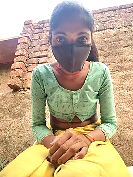 Snapshot of Sonam_mehta chatting on 02/18/26, 01:56 Sonam mehta online show from 02/18/26, 01:56