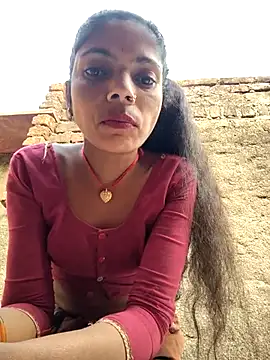 Snapshot of Sonam_mehta chatting on 02/21/26, 02:01 Sonam mehta online show from 02/21/26, 02:01