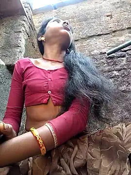 Snapshot of Sonam_mehta chatting on 05/10/26, 02:50 Sonam mehta online show from 05/10/26, 02:50