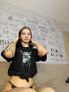 AsyaMiller online show from 11/30/25, 07:18