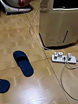 Snapshot of huanhuanaaaaa chatting on 11/30/25, 08:07 huanhuanaaaaa online show from 11/30/25, 08:07