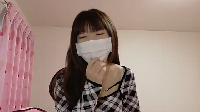 aonyan 7 online show from 04/26/26, 11:57