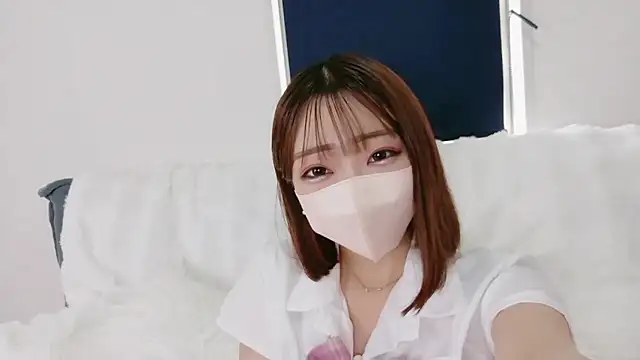 Snapshot of Rina_72 chatting on 10/23/25, 04:45 Rina 72 online show from 10/23/25, 04:45