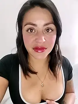 Snapshot of MiaWelkin chatting on 10/09/25, 07:45 MiaWelkin online show from 10/09/25, 07:45