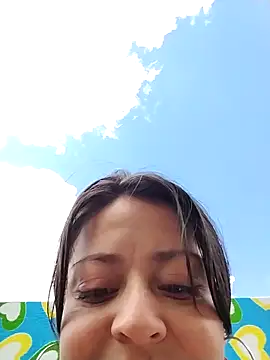 Snapshot of MiaWelkin chatting on 10/15/25, 03:12 MiaWelkin online show from 10/15/25, 03:12