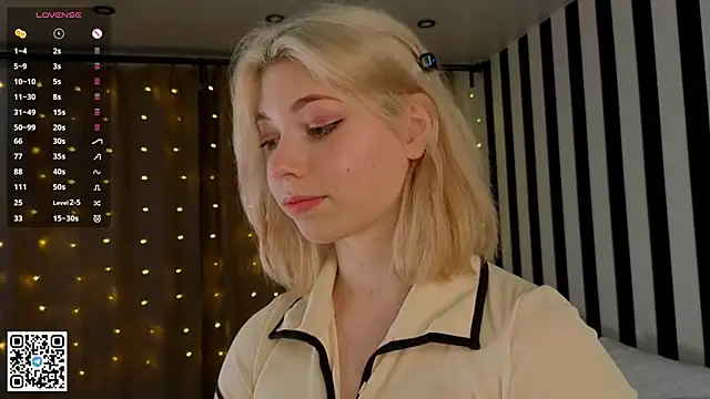 Snapshot of SibleyDurborow chatting on 12/17/25, 04:07 SibleyDurborow online show from 12/17/25, 04:07