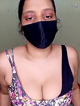 Snapshot of Rose-luckey chatting on 10/26/25, 06:03 Rose-luckey online show from 10/26/25, 06:03