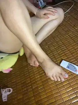 One-nice online show from 10/16/25, 04:02