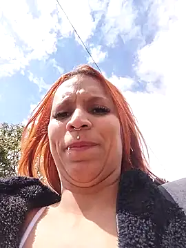 Snapshot of Zoe73_ chatting on 09/12/25, 07:47 Zoe73  online show from 09/12/25, 07:47