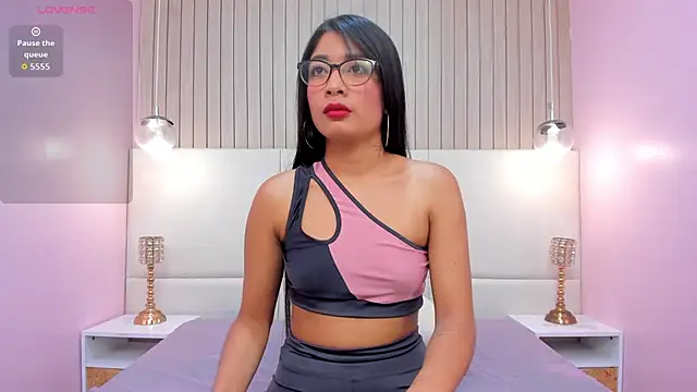 MelanyWayne  online show from 02/19/26, 06:48