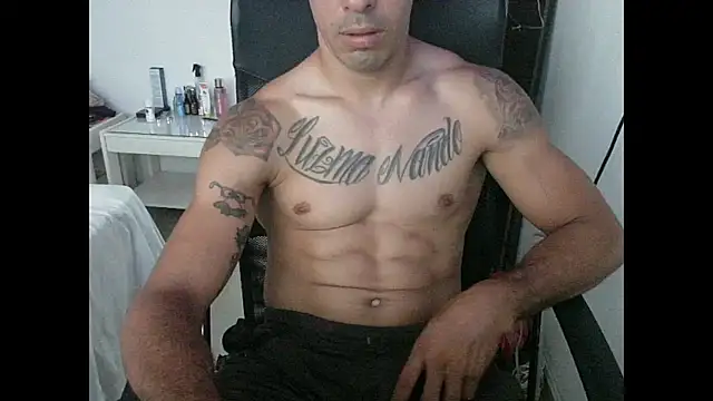 Snapshot of mckanna chatting on 09/12/25, 08:09 mckanna online show from 09/12/25, 08:09