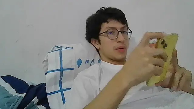 Kevintdx online show from 04/19/26, 01:05