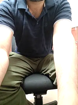 hairysub indiaxh online show from 10/23/25, 03:00