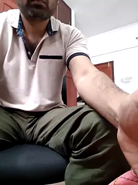 hairysub indiaxh online show from 10/24/25, 10:00