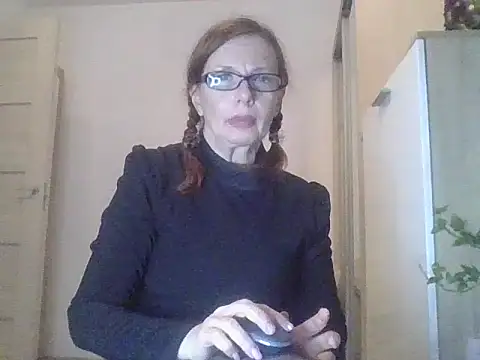 Snapshot of Sweetmurrr chatting on 10/06/25, 03:37 Sweetmurrr online show from 10/06/25, 03:37