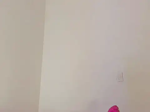 Snapshot of Megan_Gil_ chatting on 09/30/25, 12:43 Megan Gil online show from 09/30/25, 12:43