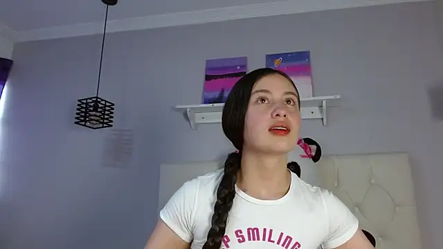 Snapshot of Zaaida_ chatting on 10/15/25, 02:39 Zaaida  online show from 10/15/25, 02:39