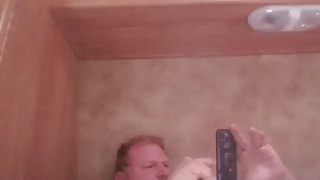 Snapshot of fisherman1015 chatting on 09/11/25, 08:31 fisherman1015 online show from 09/11/25, 08:31