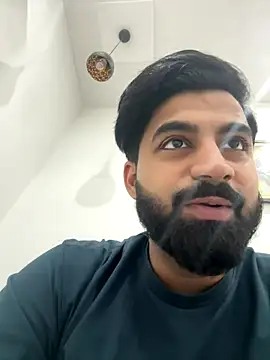 hottestboy03 online show from 12/14/25, 07:36