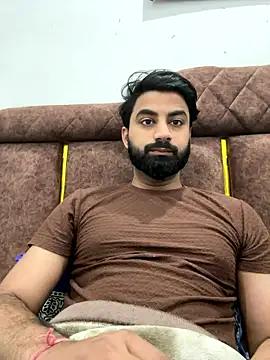 hottestboy03 online show from 01/10/26, 06:15