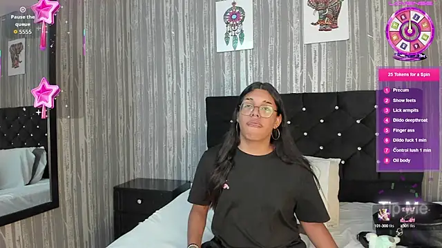 Snapshot of Hailey_johnsonn chatting on 09/21/25, 04:41 Hailey johnsonn online show from 09/21/25, 04:41