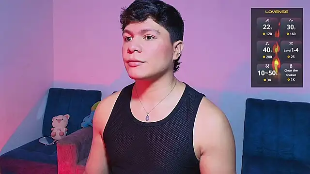 Snapshot of Alejandro_Vt chatting on 03/20/26, 06:29 Alejandro Vt online show from 03/20/26, 06:29