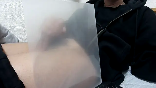 Snapshot of Kento26767 chatting on 12/14/25, 02:33 Kento26767 online show from 12/14/25, 02:33